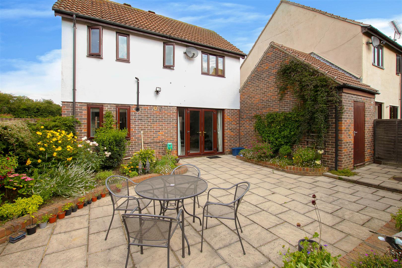 Kilnfield, Ongar Keith Ashton